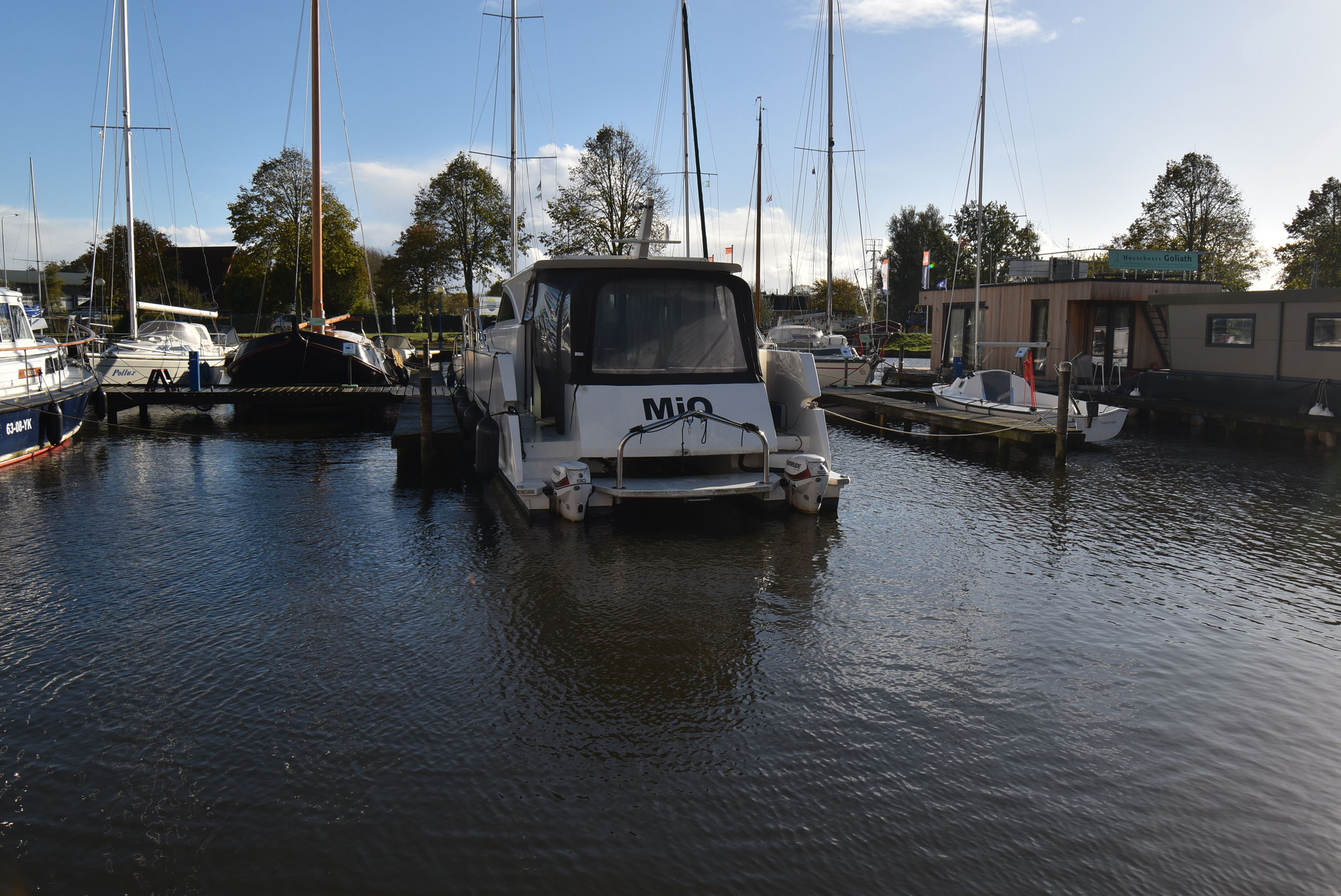 foto: 6 Motor Catamaran 12.5