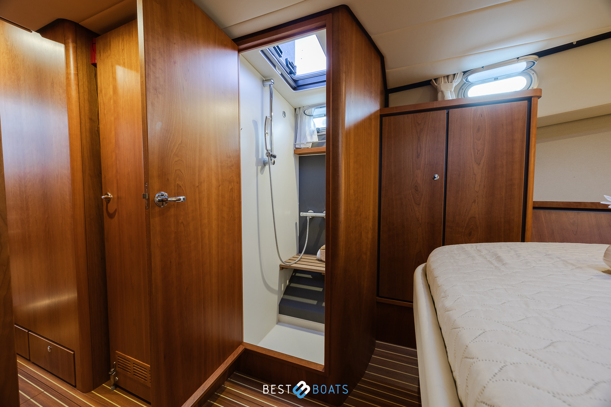 foto: 5 Linssen Grand Sturdy 470 Wheelhouse