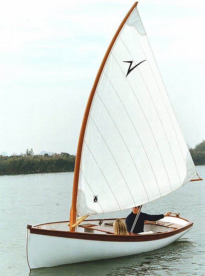 foto: 5 Dinghy Volante 15'