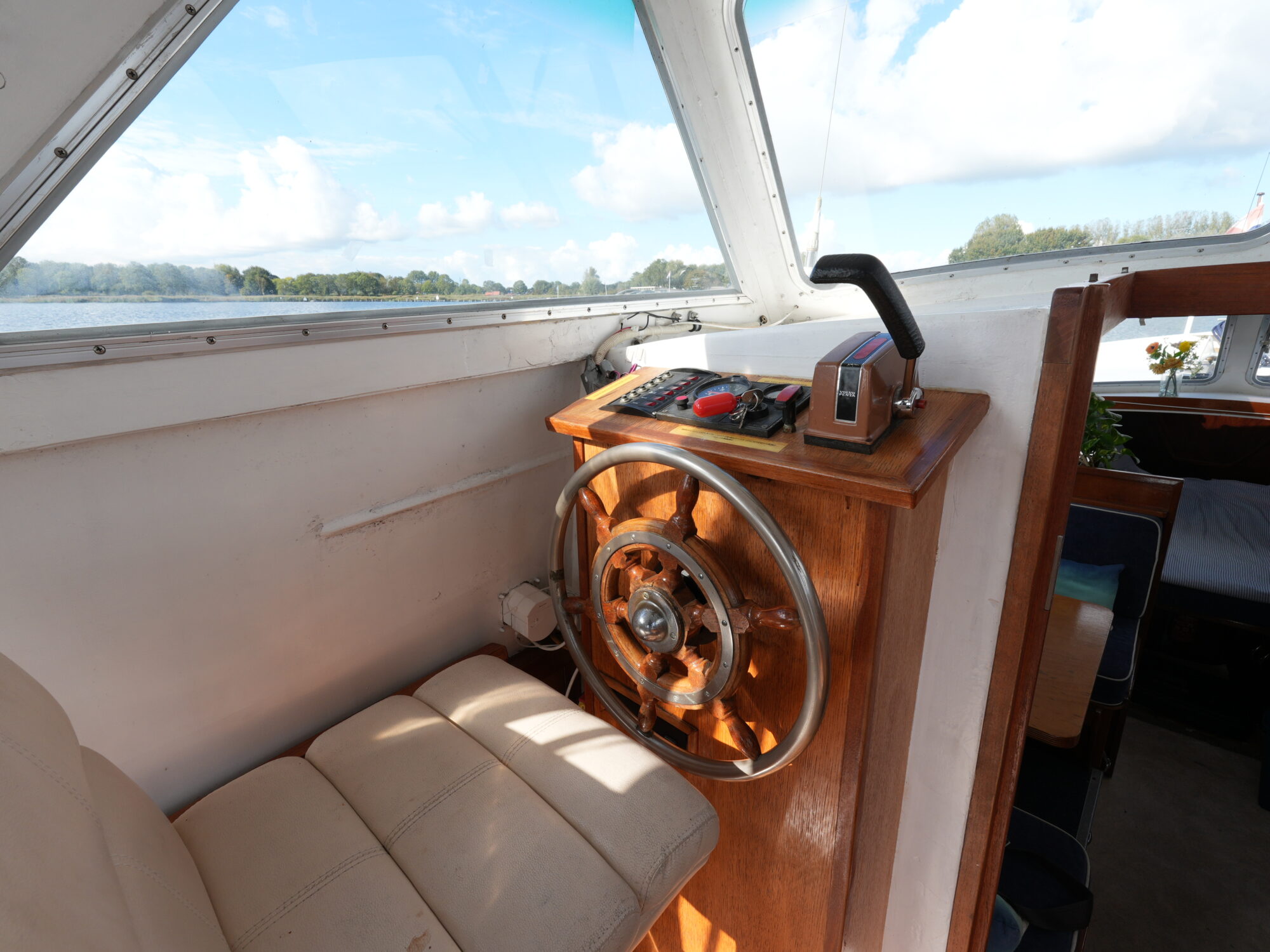 foto: 11 Polaris Polaris Kruiser 9.50 OK