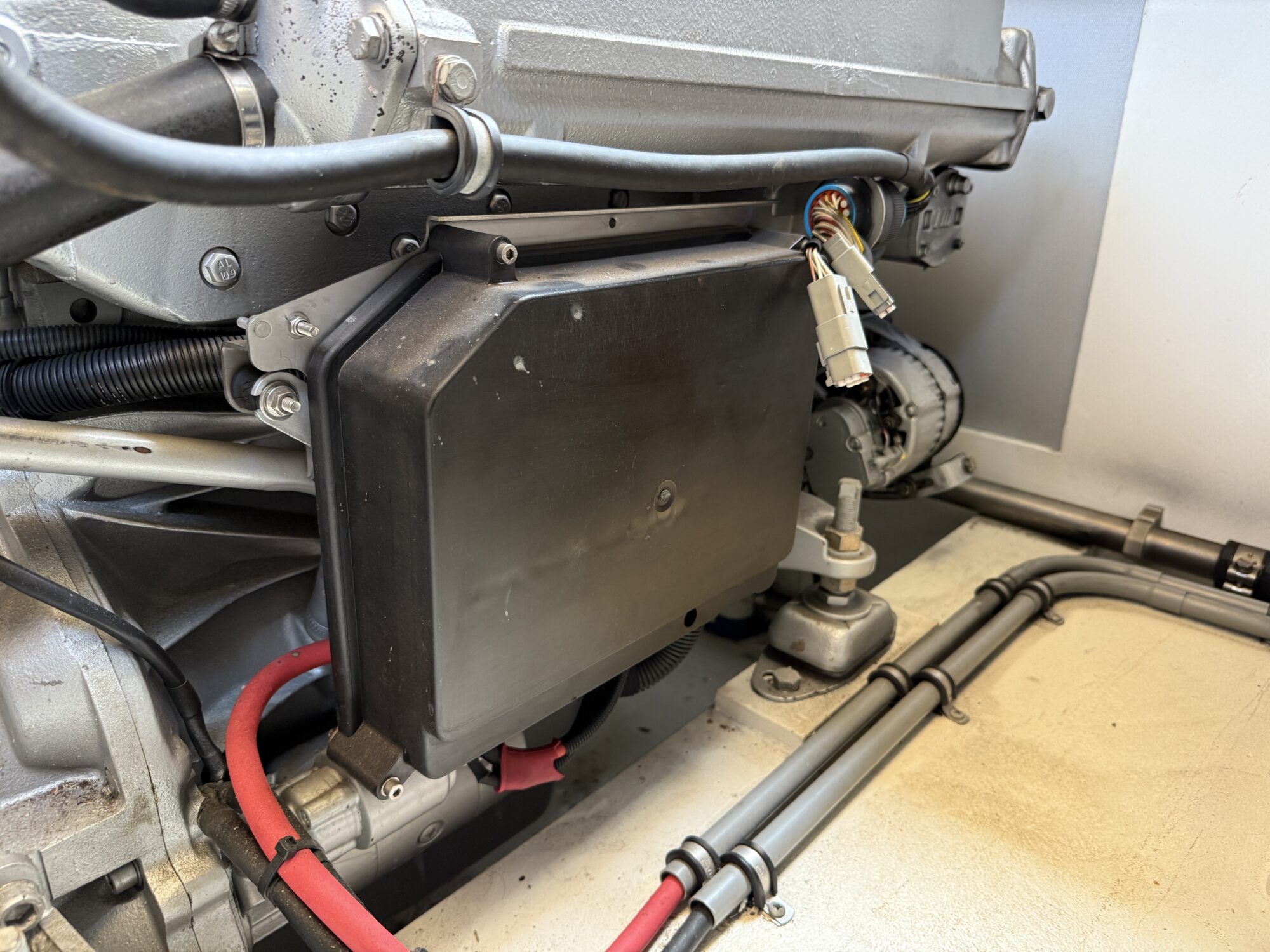 foto: 12 Tryvia Tryvia 1100 OK Cabrio Spiegeldeur