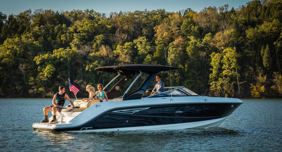 foto: 6 Sea Ray SLX 280