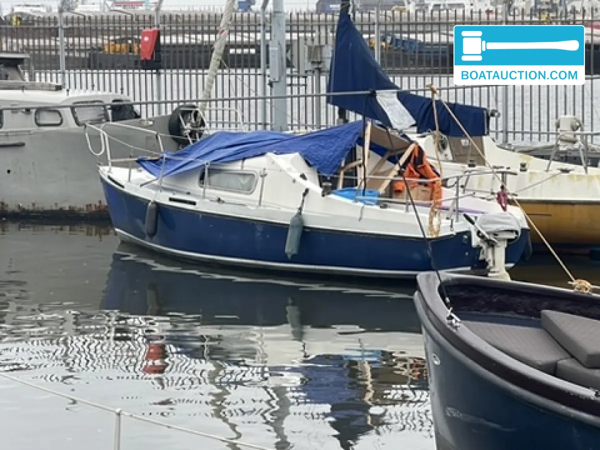 foto: 4 Kajuitzeilboot 700