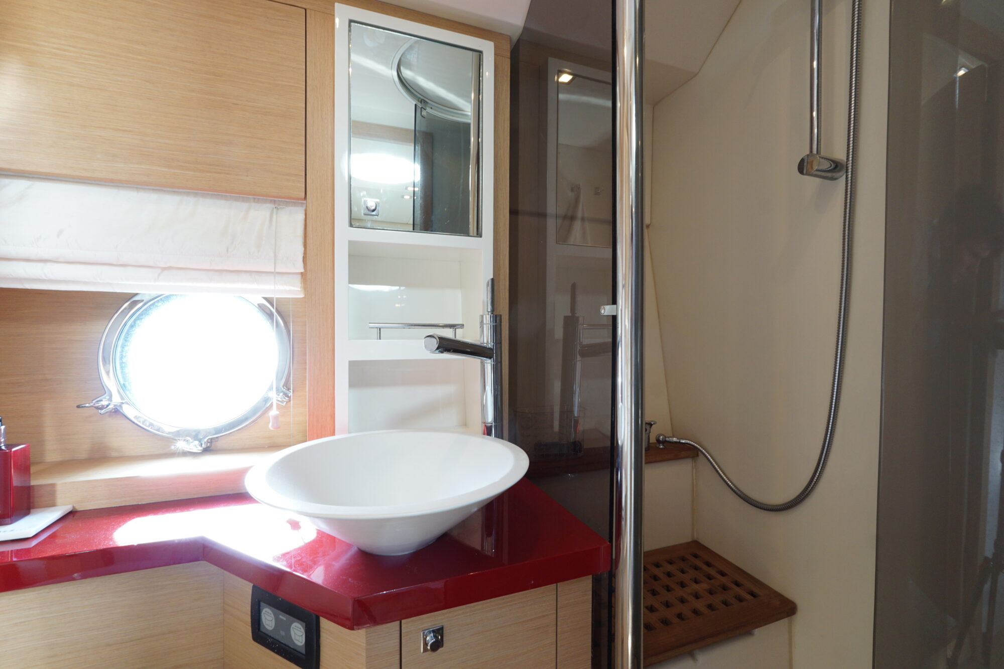 foto: 16 Sessa Sessa C52 HT