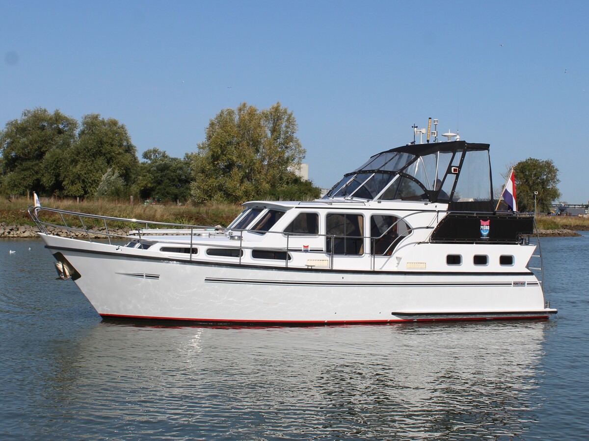 hoofdfoto: 1 Pedro Skiron 35