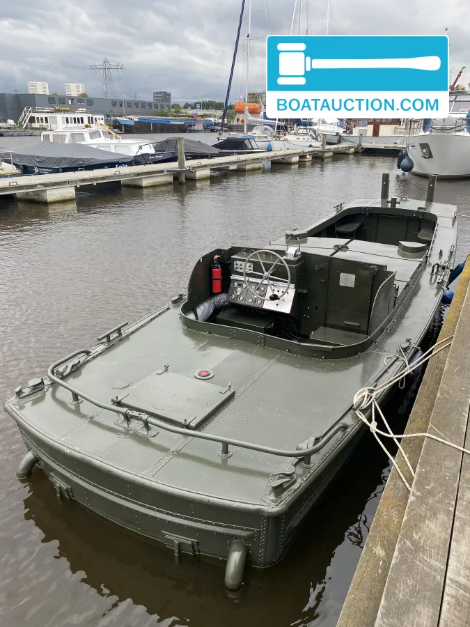 foto: 5 Bridge Erection Boat D27