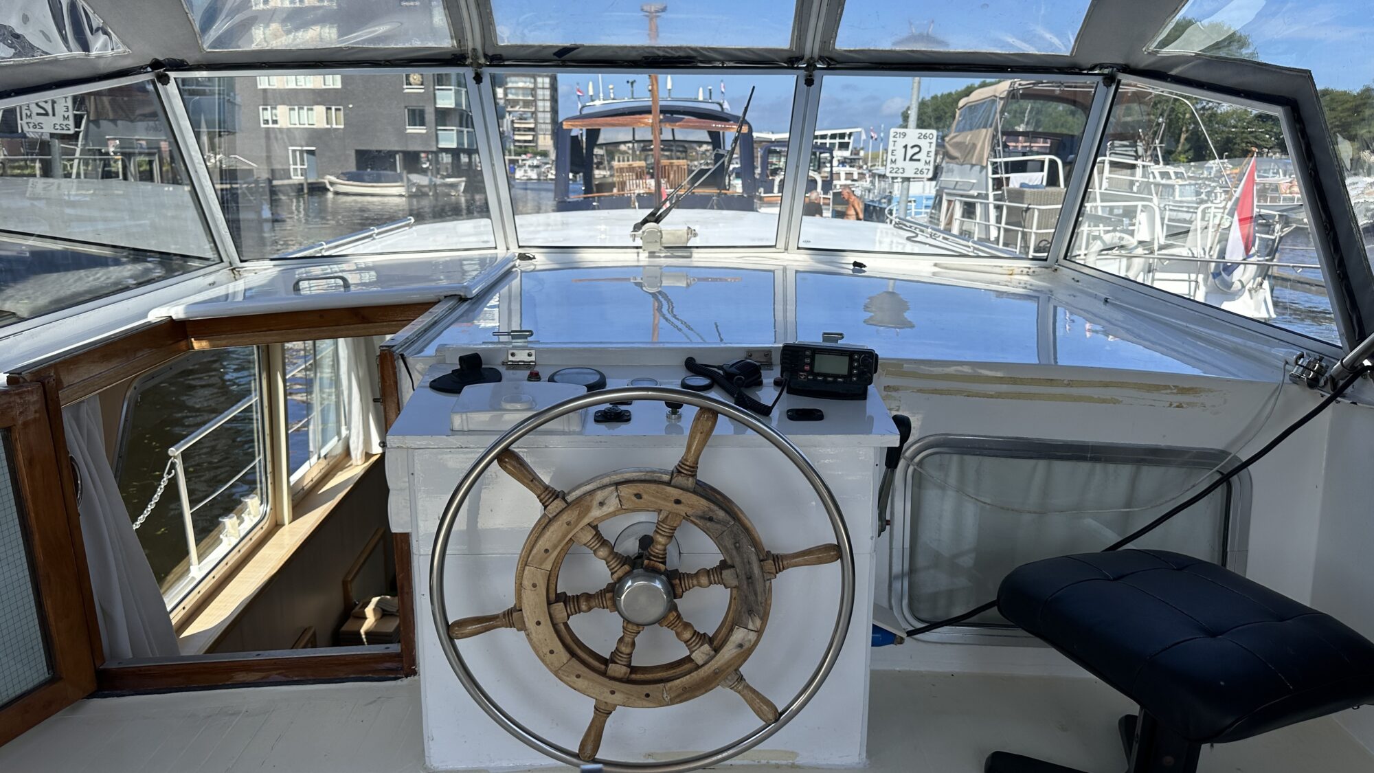 foto: 5 Zwaan Zwaan Kruiser 13.50 AK