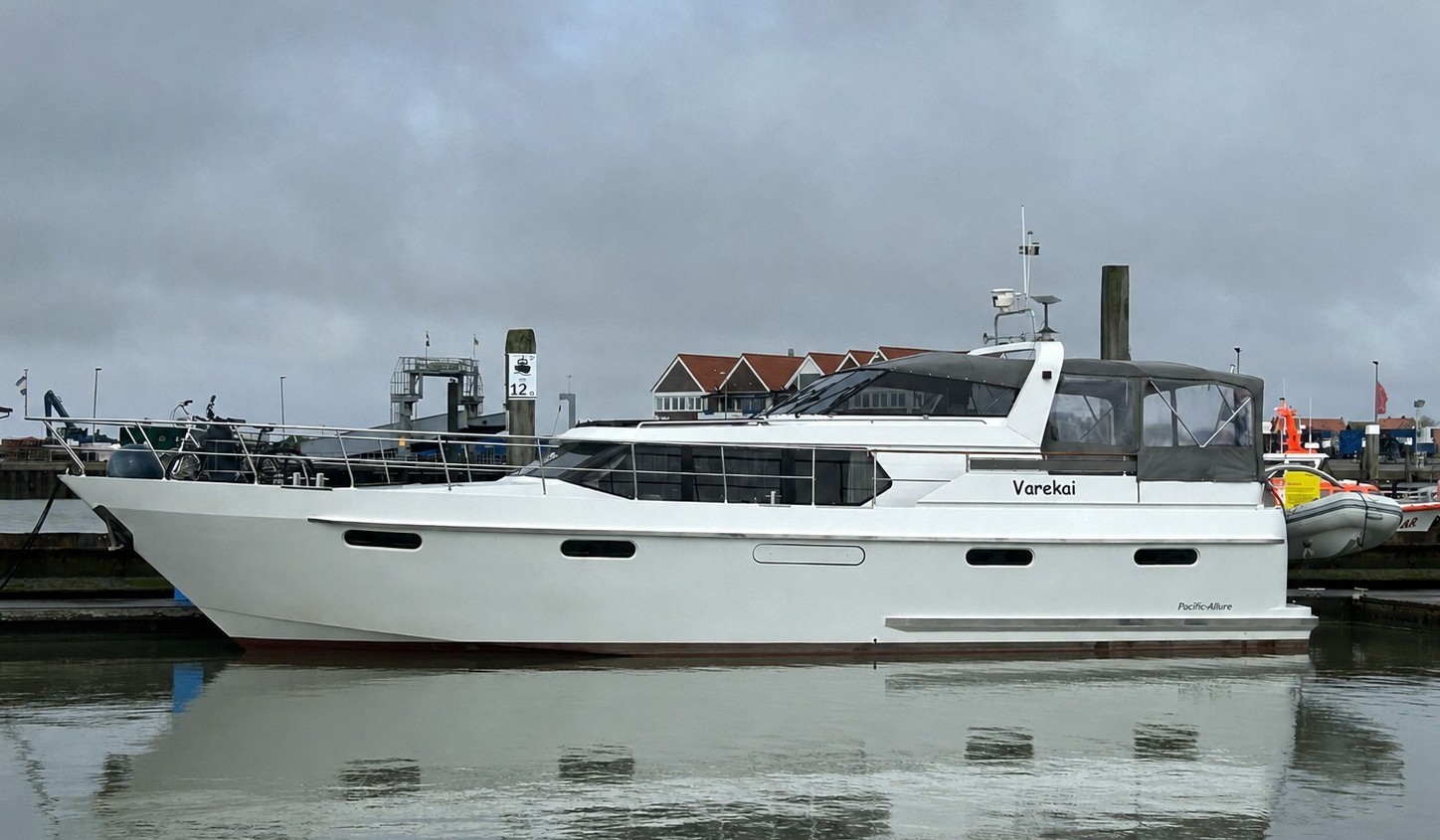 foto: 12 Van den Hoven Van den Hoven Allure 155 Cabrio
