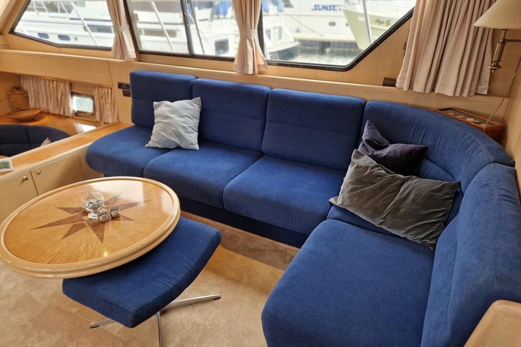 foto: 8 Valk Vitesse 48