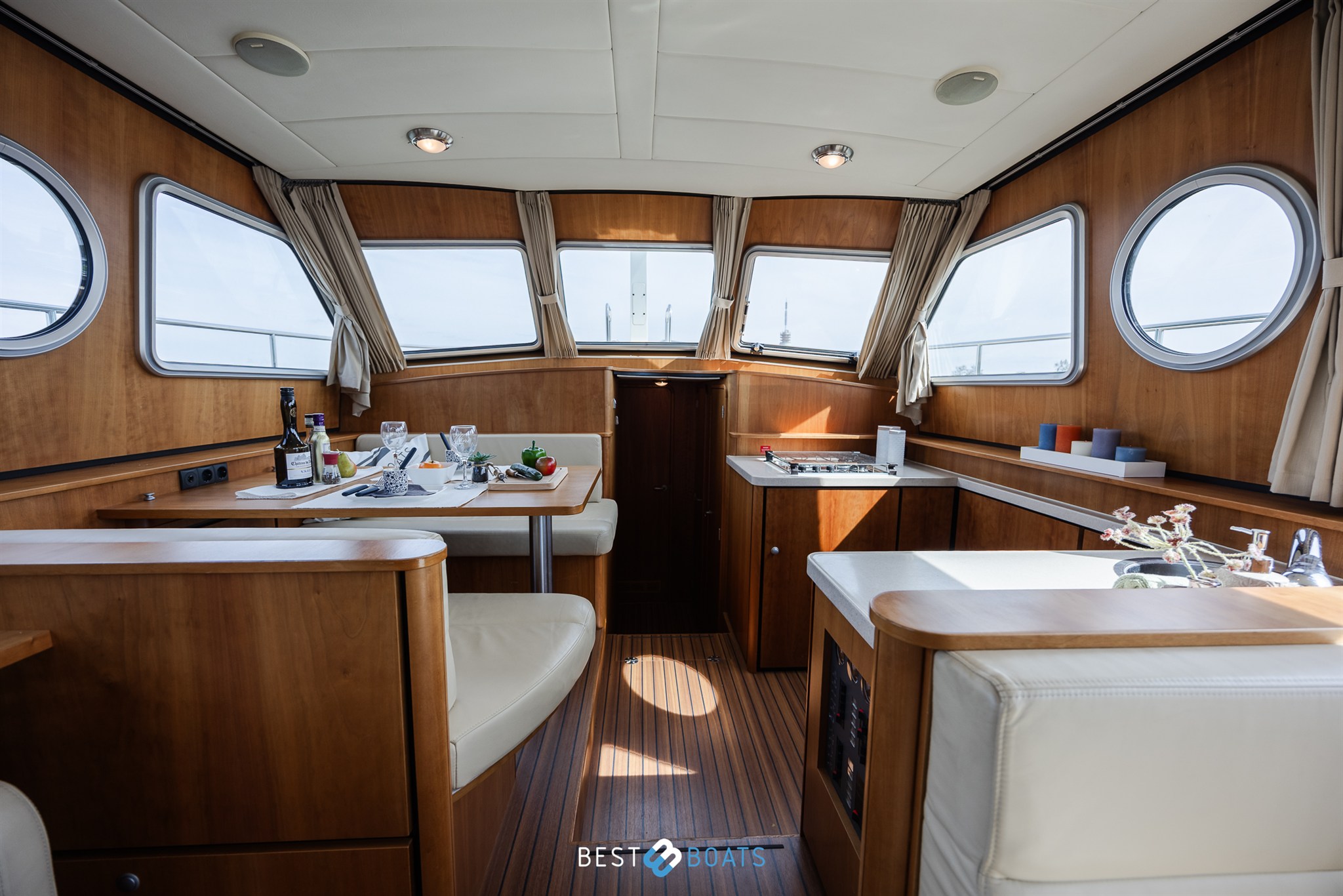 foto: 5 Linssen Grand Sturdy 43.9 AC