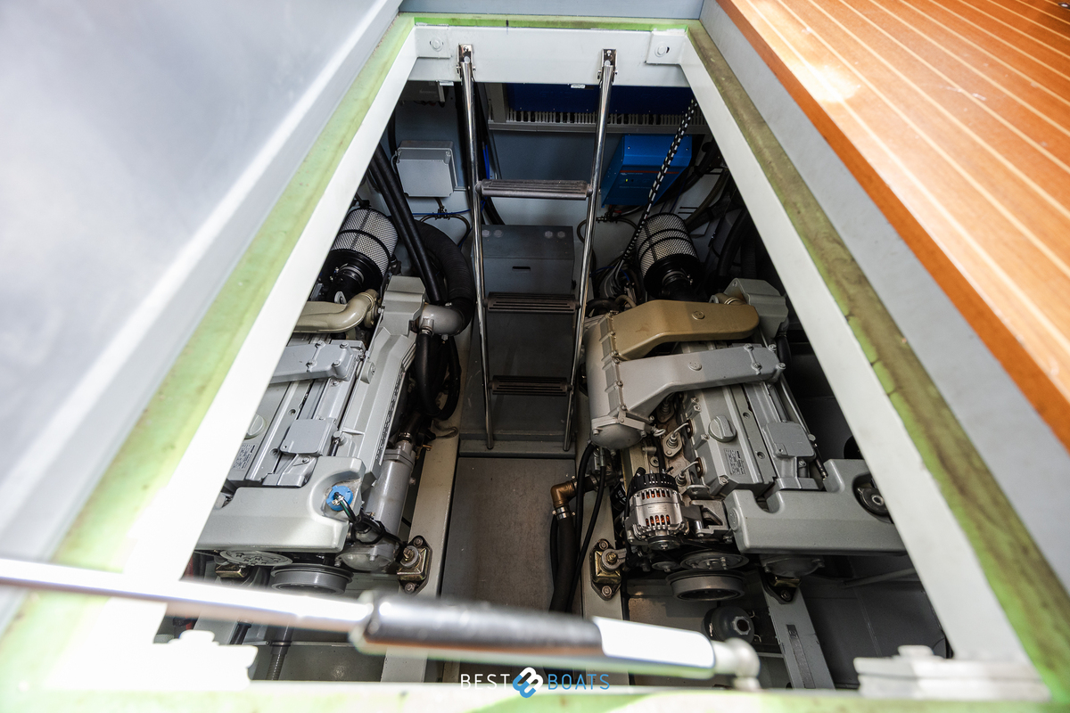 foto: 6 Linssen Grand Sturdy 470 AC Mark II Twin