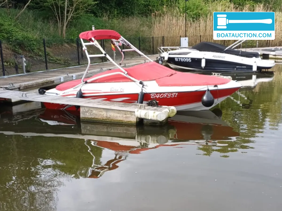 foto: 4 Four Winns Horizon 190