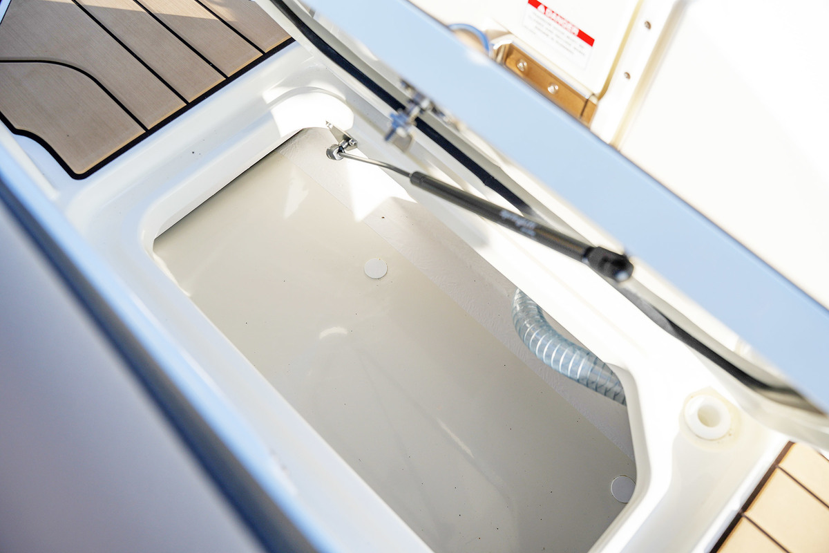 foto: 13 Sea Ray SPX 210