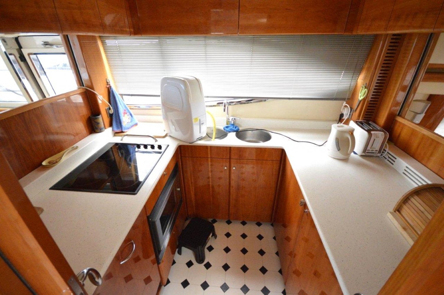 foto: 4 Princess 20 M