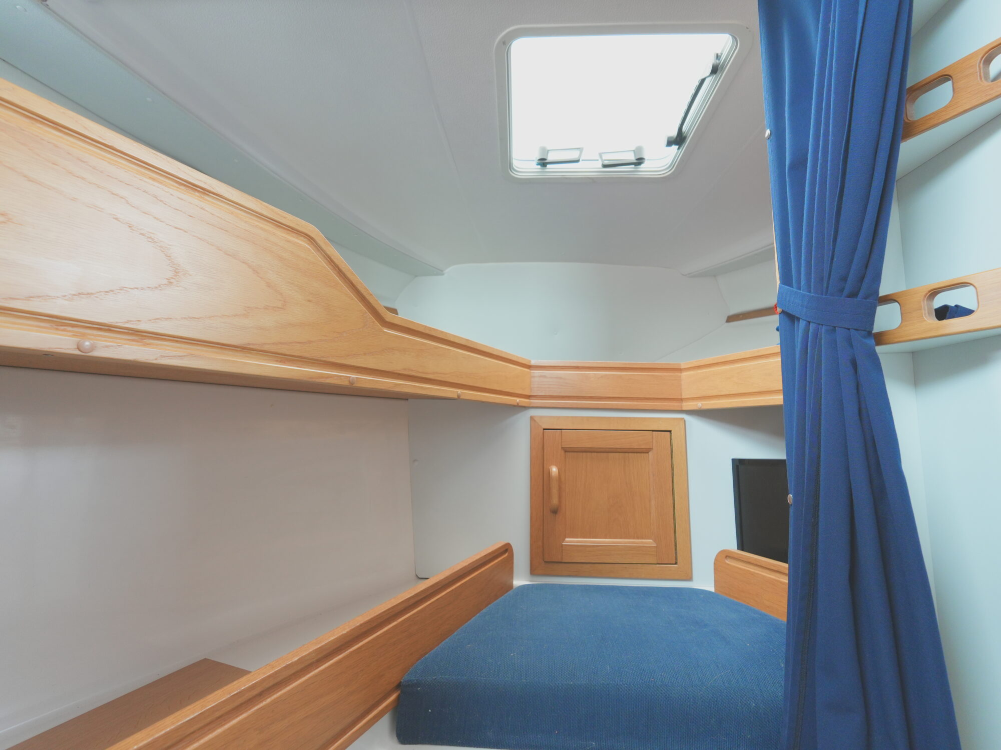 foto: 11 NB Marine NB Marine 8700