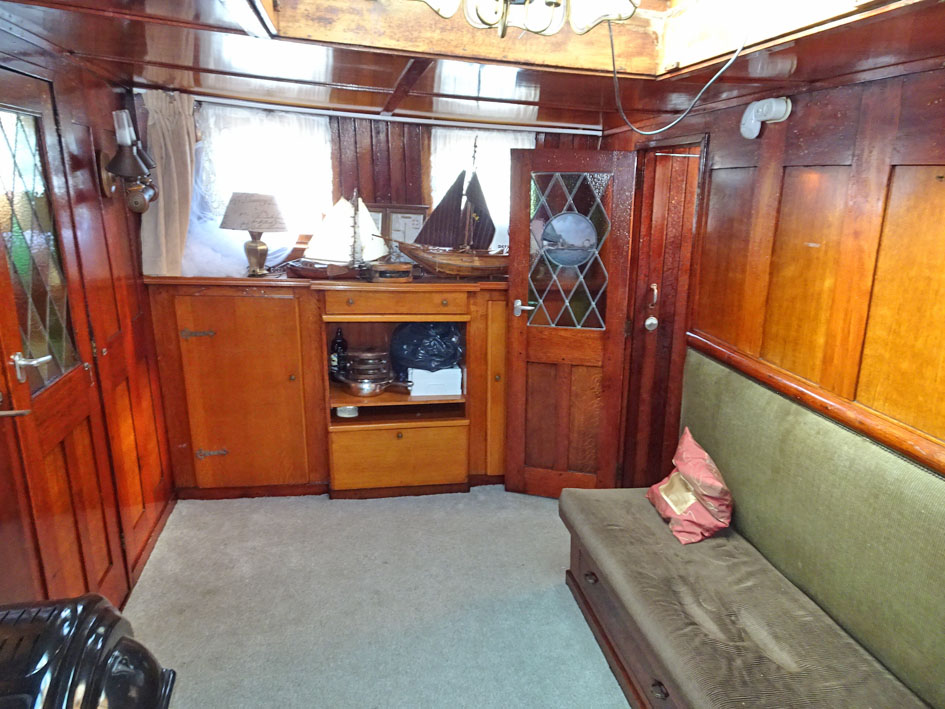 foto: 13 Luxe Motor 36.72, CBB Rijn