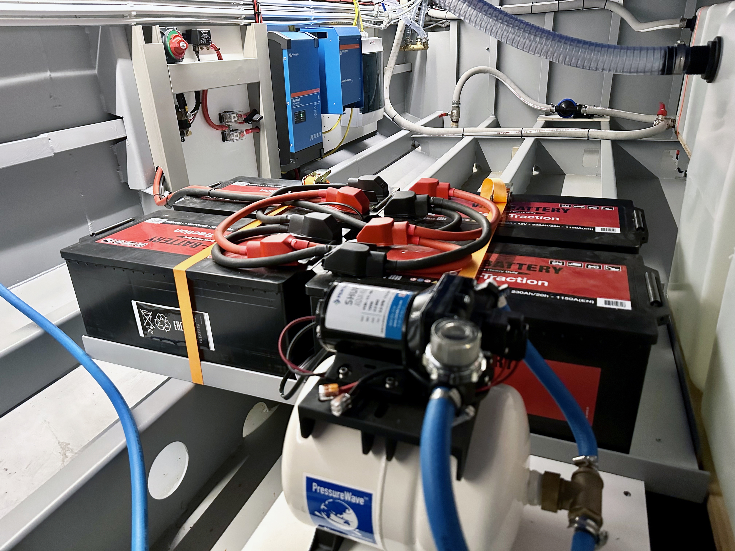 foto: 7 HOMESHIP VaarChalet In Amsterdam 1250D Luxe Houseboat