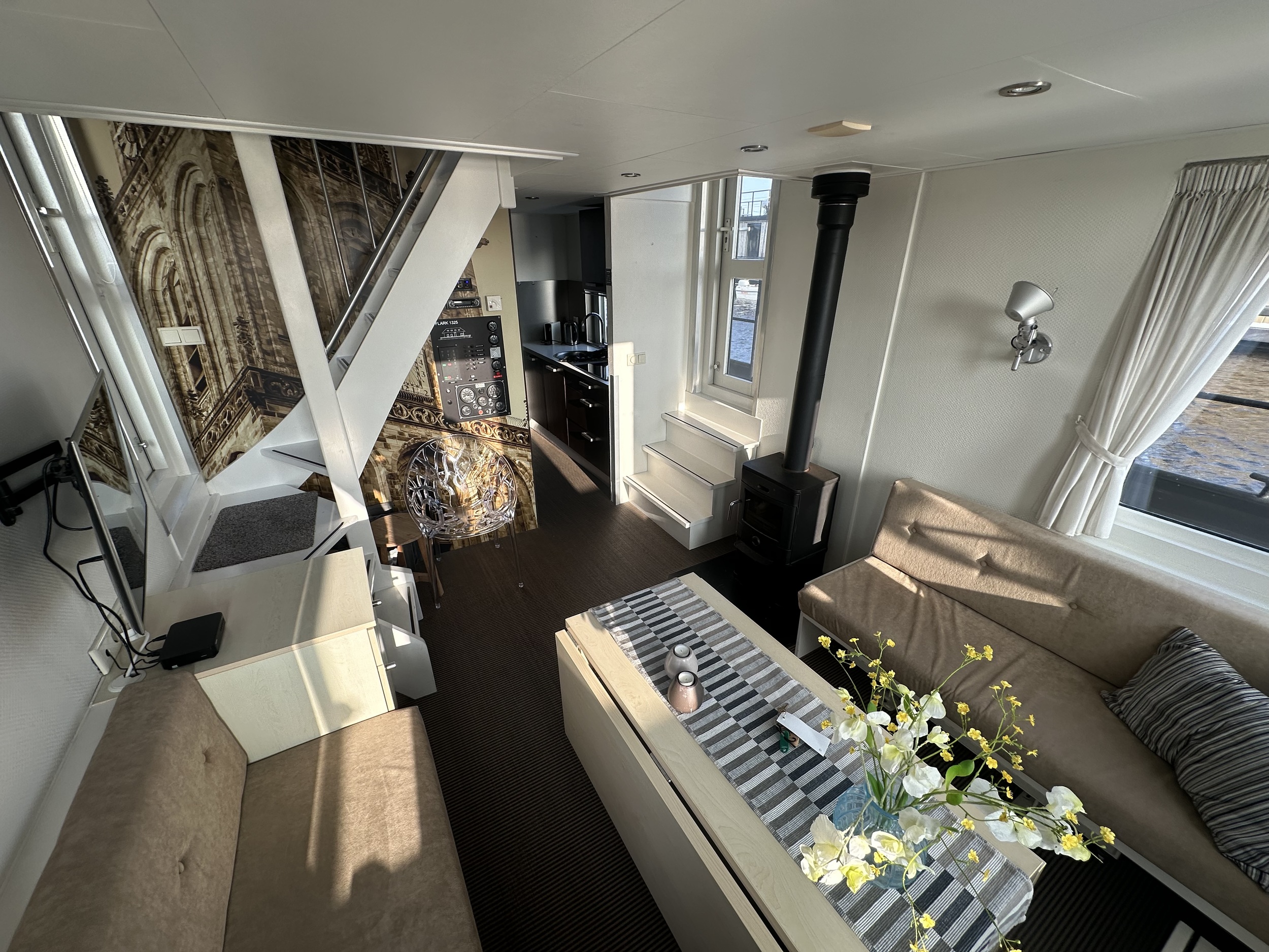 foto: 6 PRINS HOMESHIP 1350 Flark Houseboat