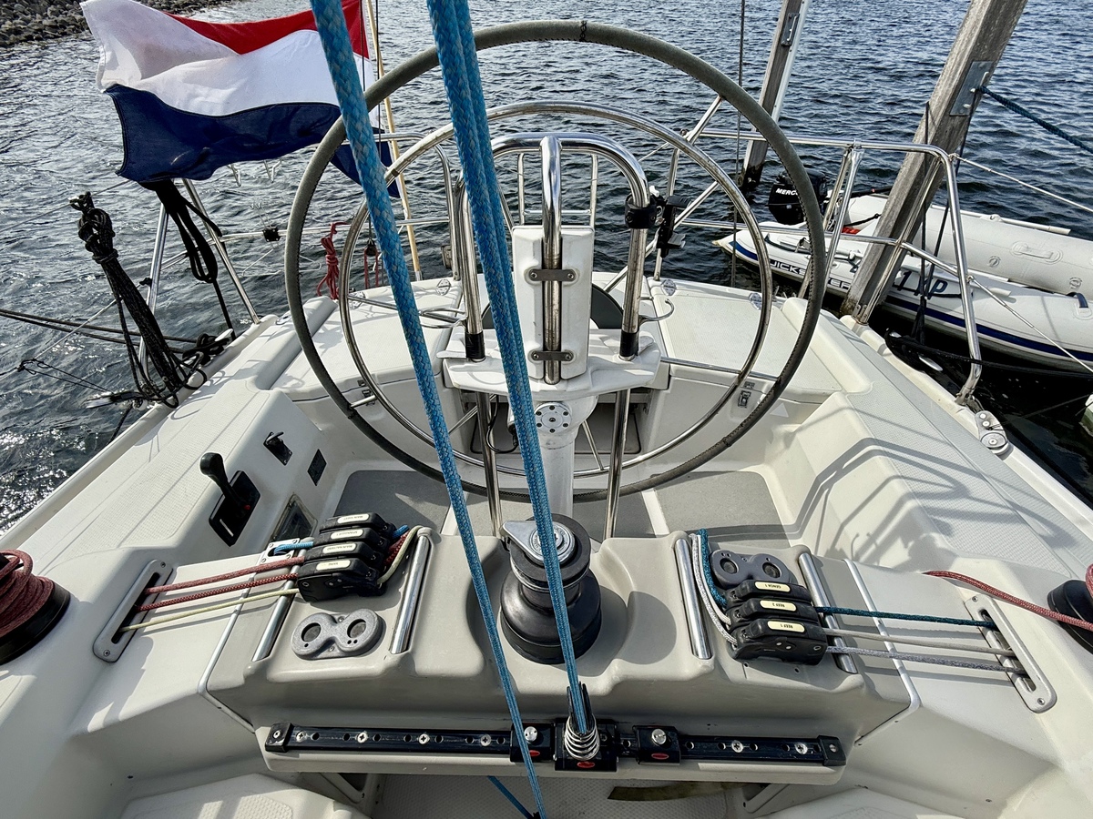 foto: 5 Dehler 37 cws 3-cabins