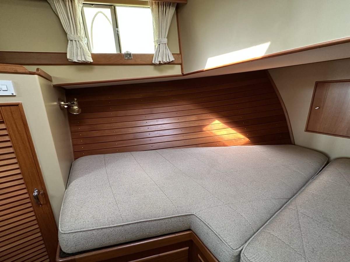 foto: 6 Grand Banks 42 europa