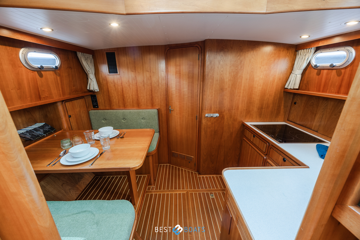 foto: 7 Linssen Grand Sturdy 410 AC Gold