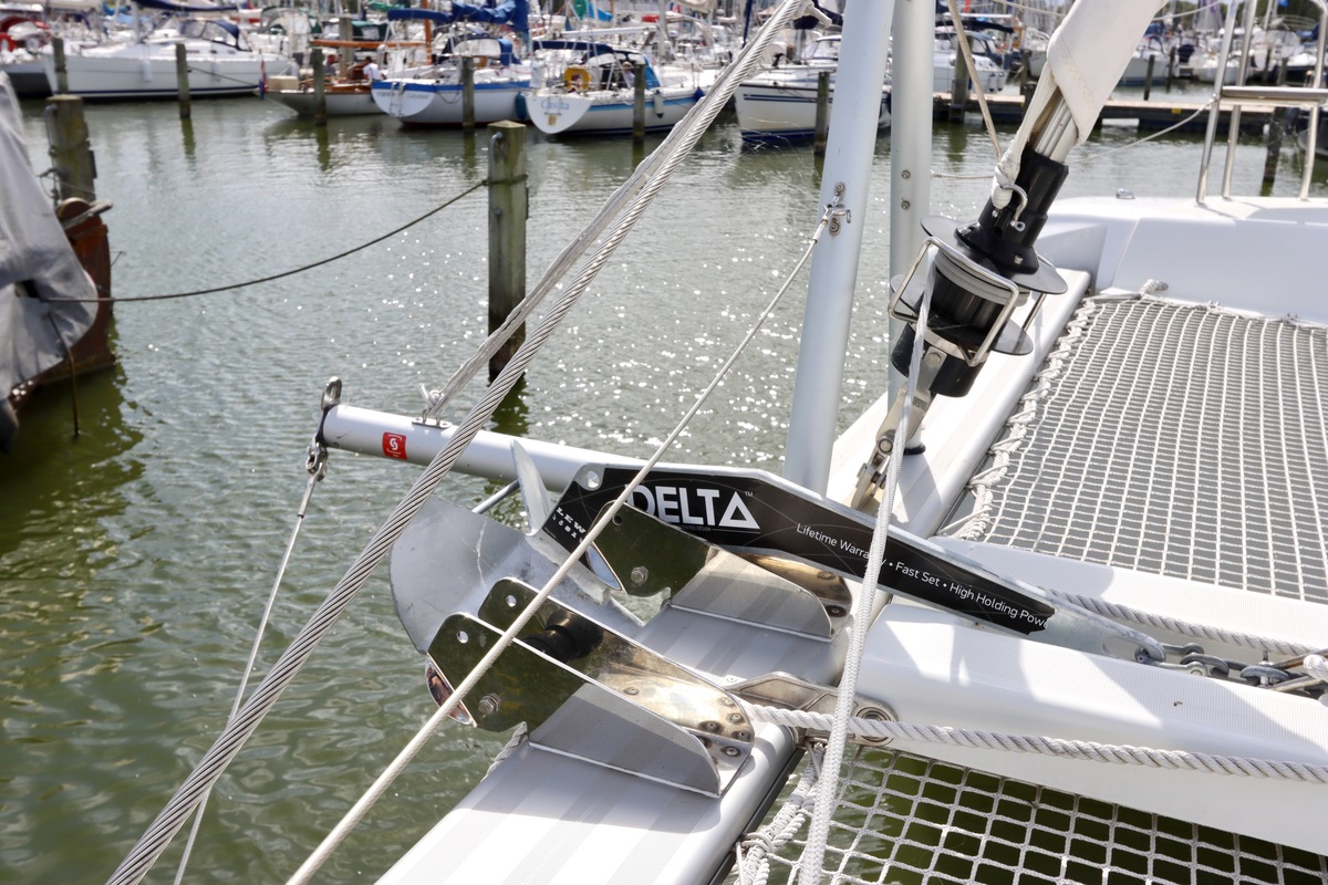 foto: 21 Lagoon 42 Full specs