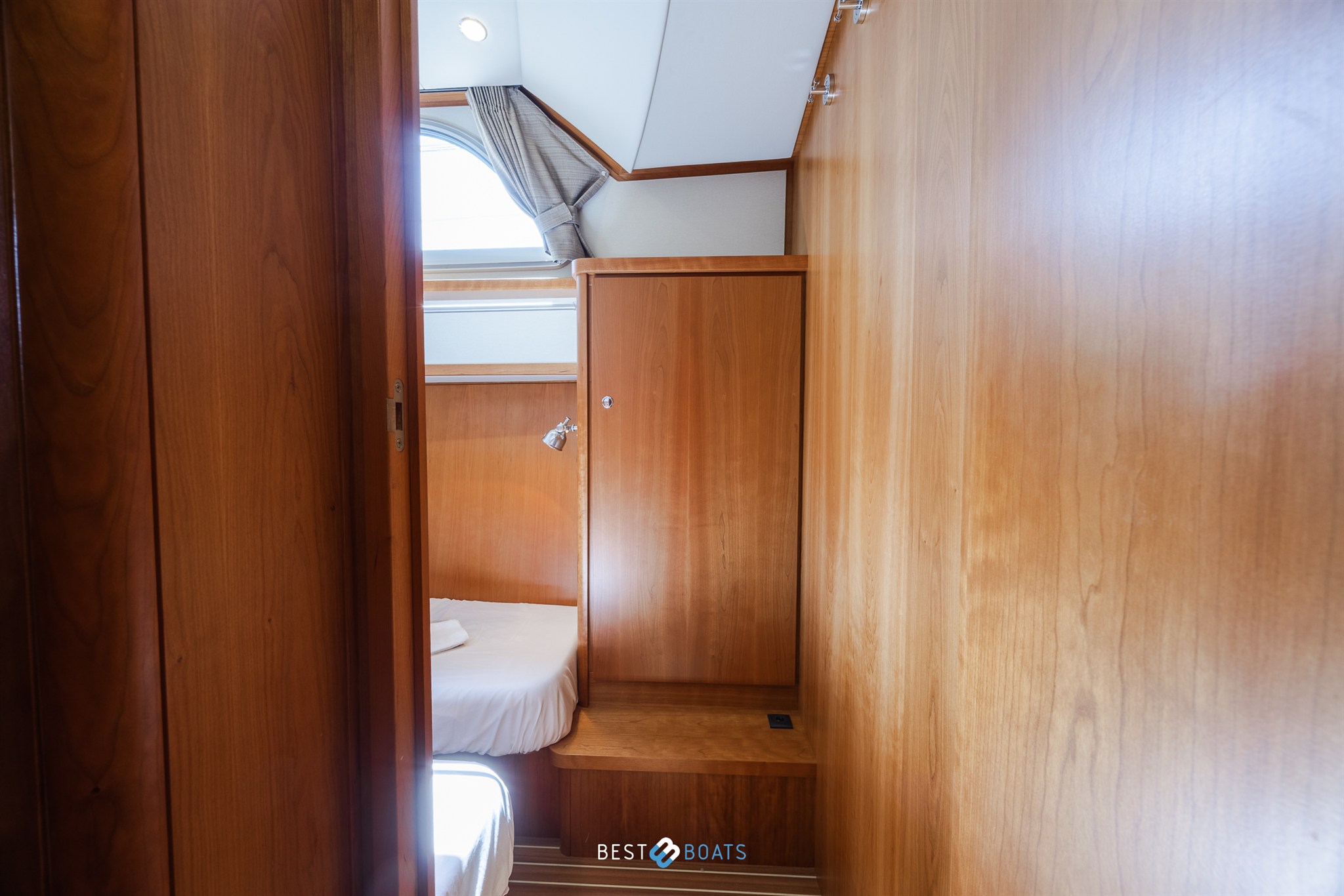 foto: 8 Linssen Grand Sturdy 470 Sedan Wheelhouse