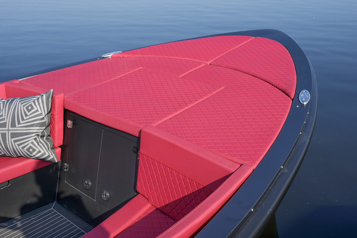 foto: 8 Triple X 800