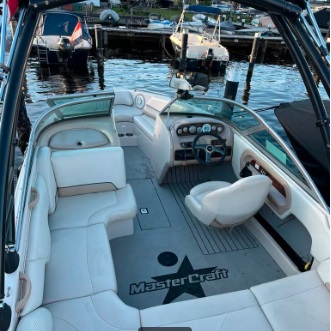 foto: 11 Master Craft  Maristar 210