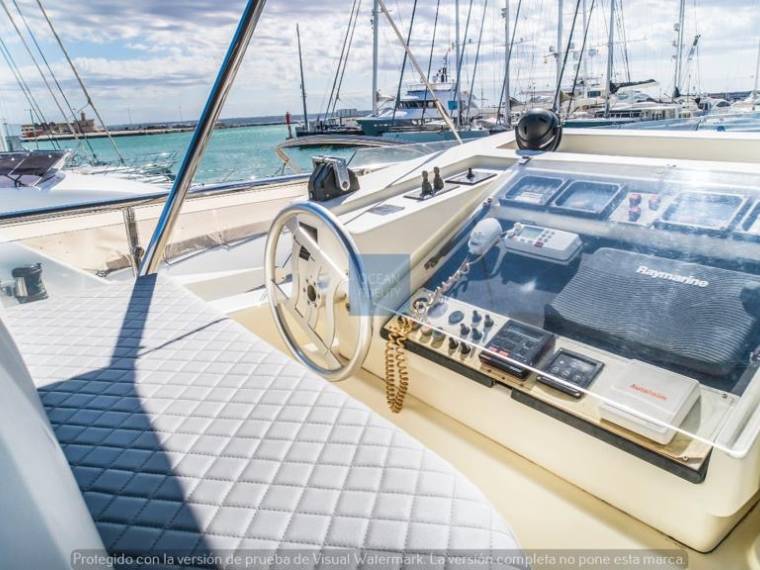 foto: 7 Ferretti 210 Fly