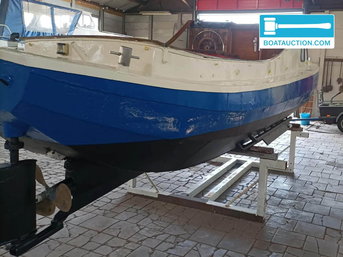 foto: 6 Motorboot 900