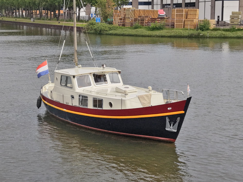 foto: 5 De Vries Lentsch 10.70 GSOK