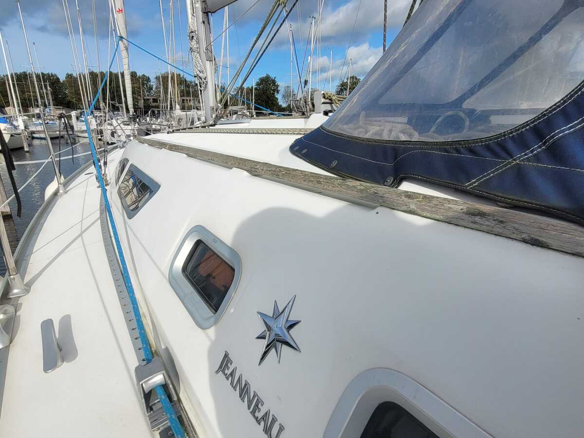 foto: 5 Jeanneau Sun Odyssey 37