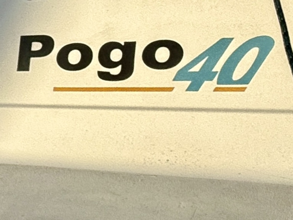 foto: 39 Pogo 40
