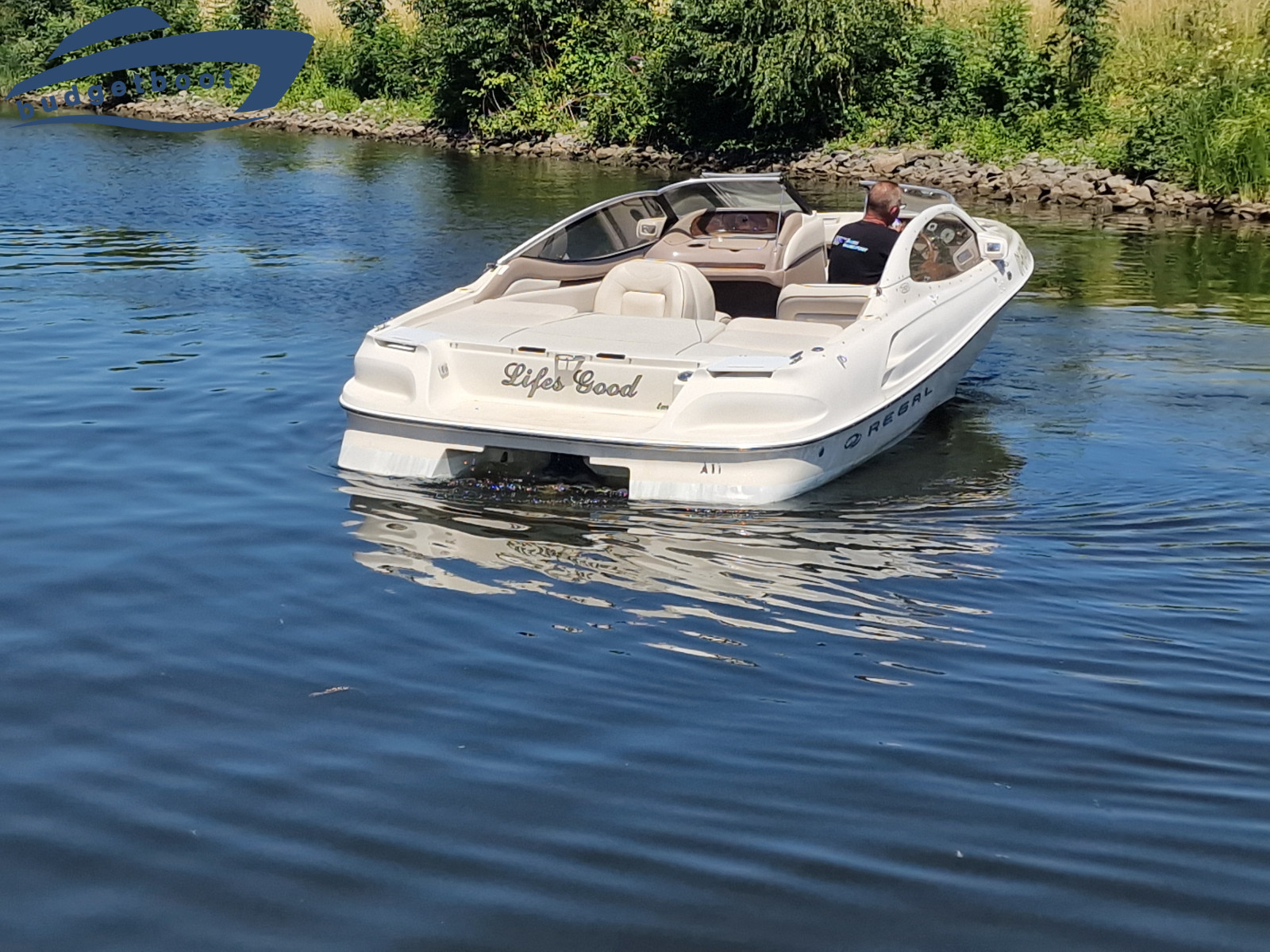 foto: 7 Regal  2100LSR