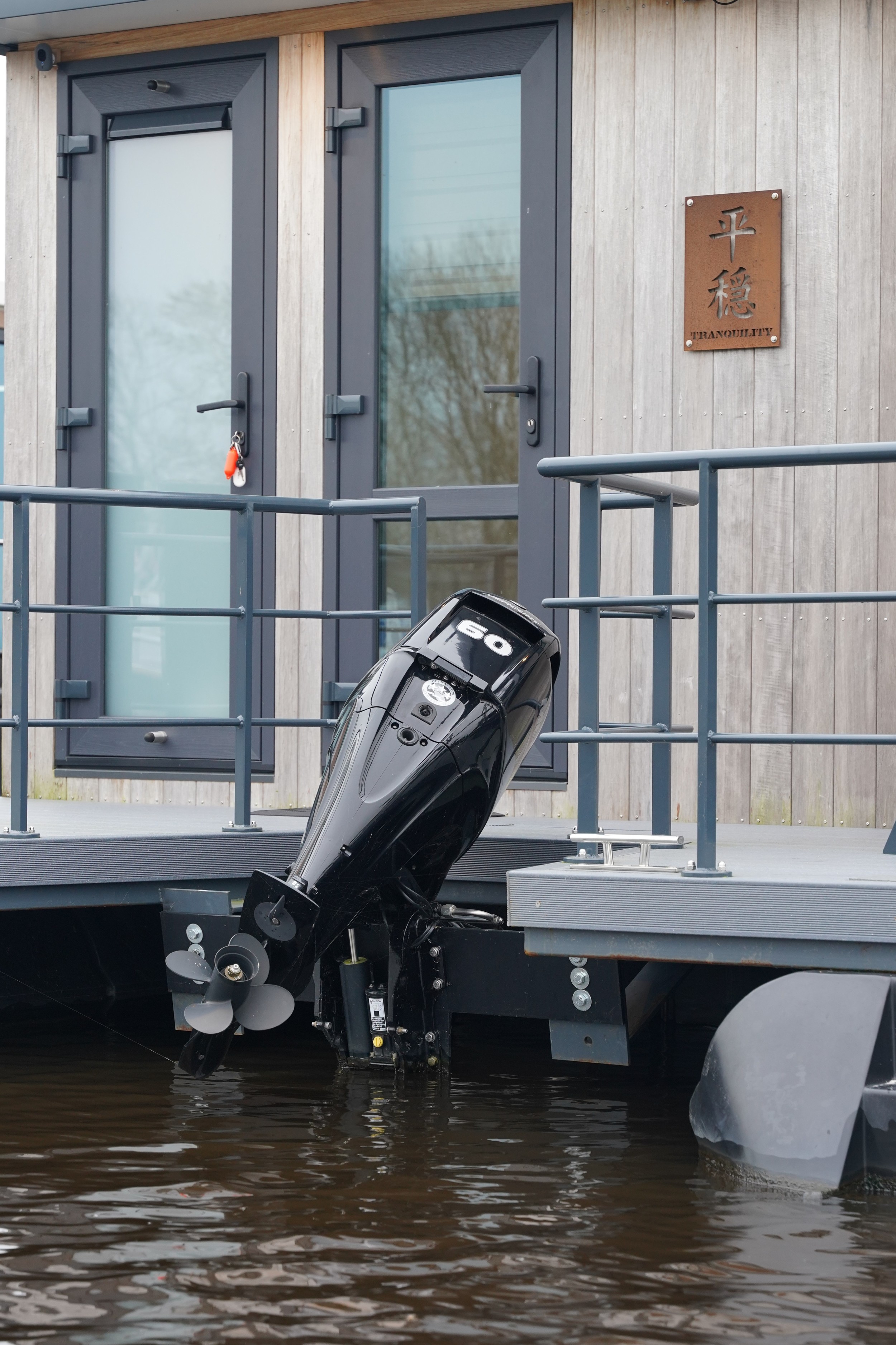 foto: 12 Castalia Met Koopligplaats 1460 X 500 Special Houseboat