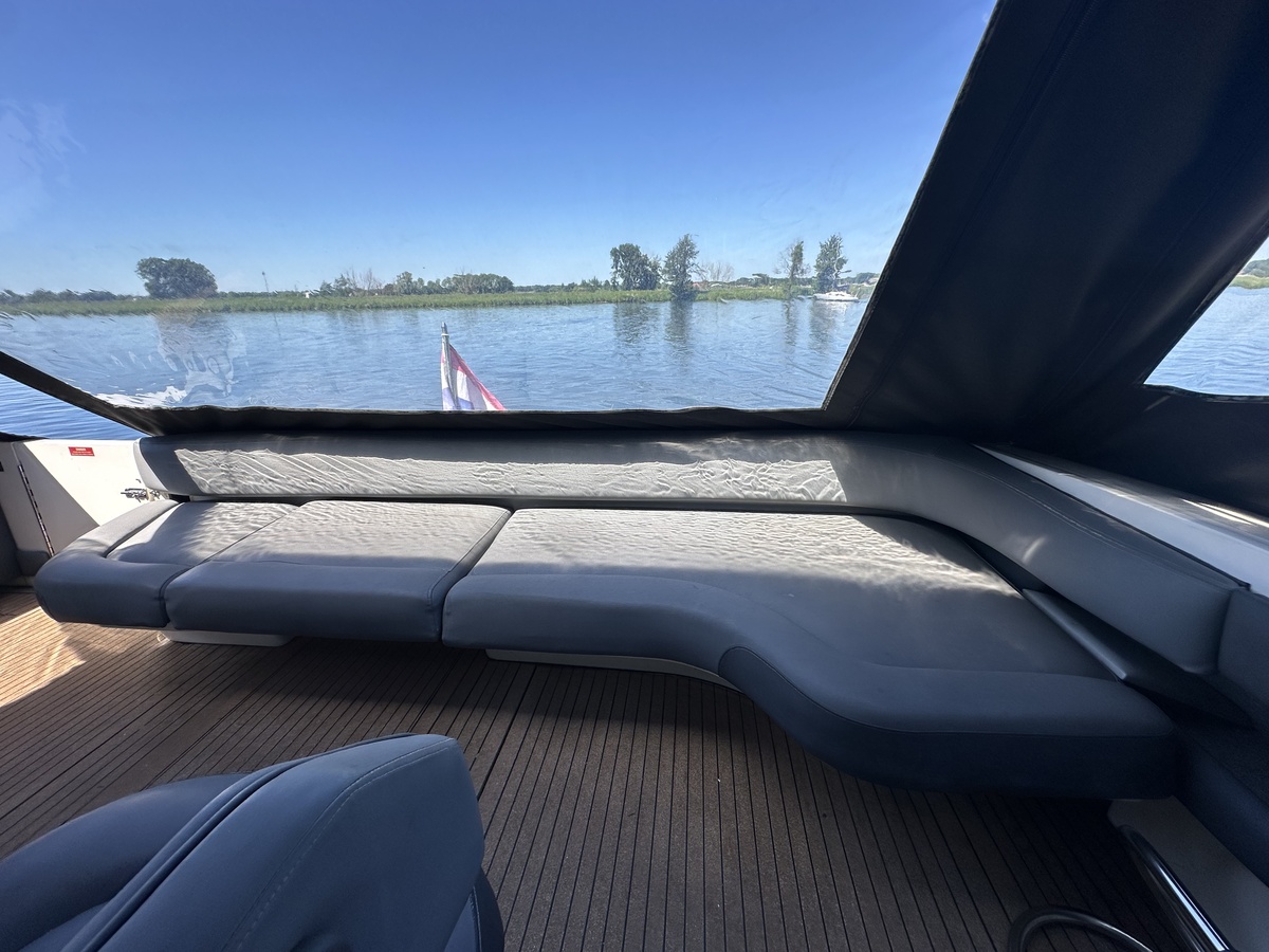 foto: 6 Sea Ray  500