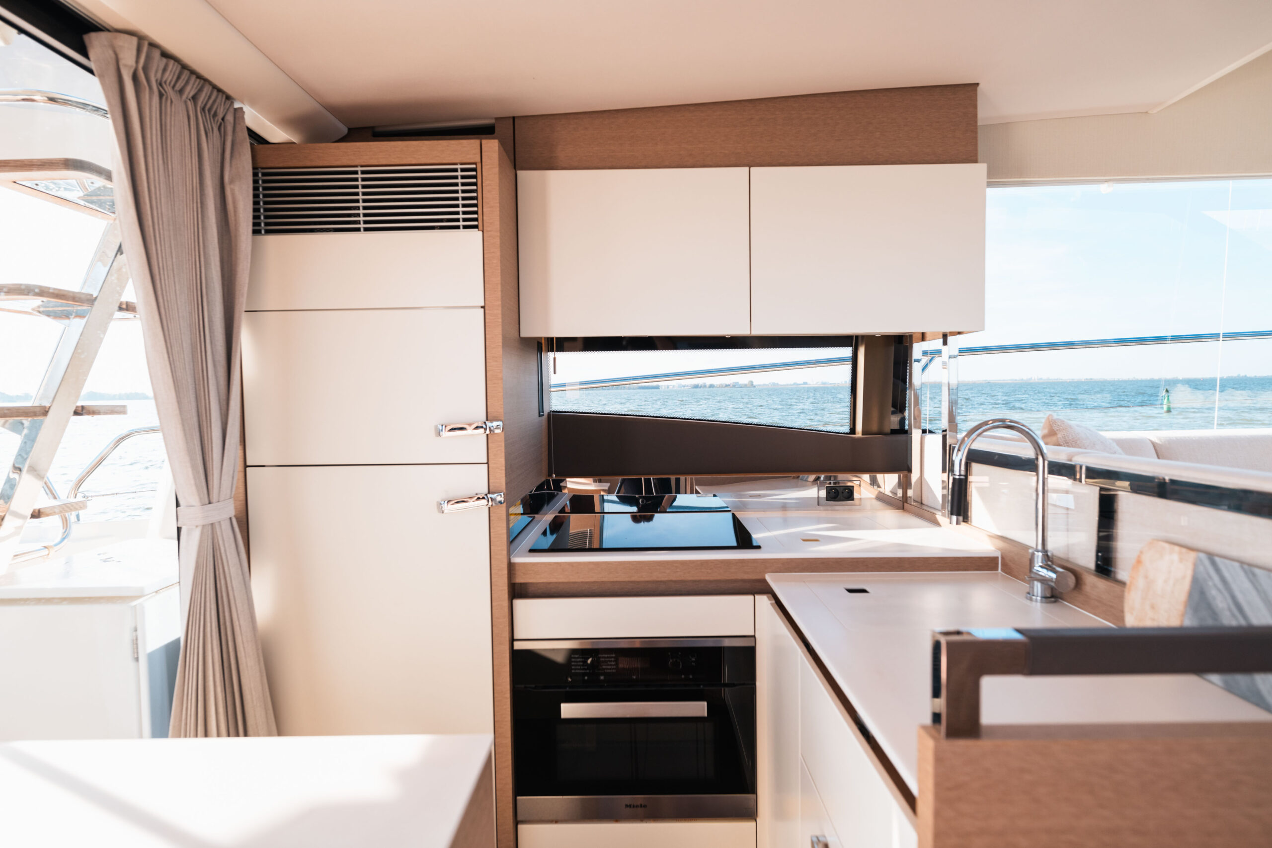 foto: 19 Prestige 520 flybridge #78