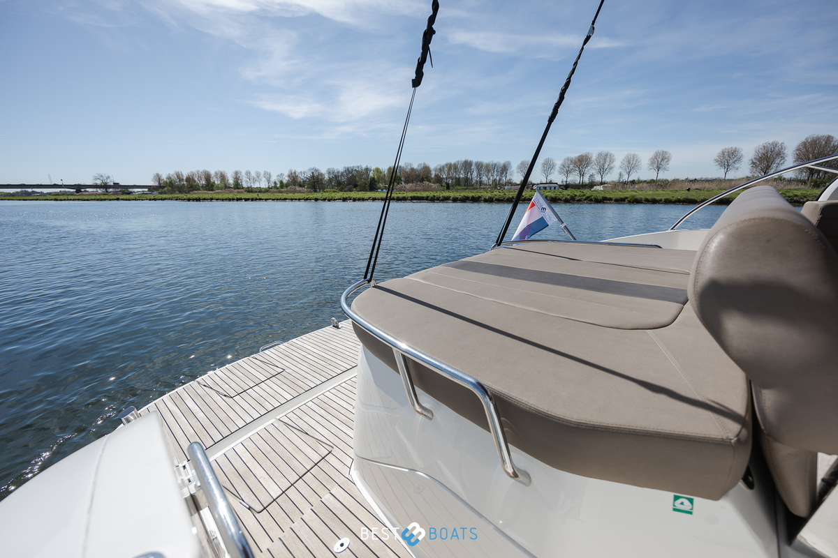 foto: 6 Bavaria 35 sport