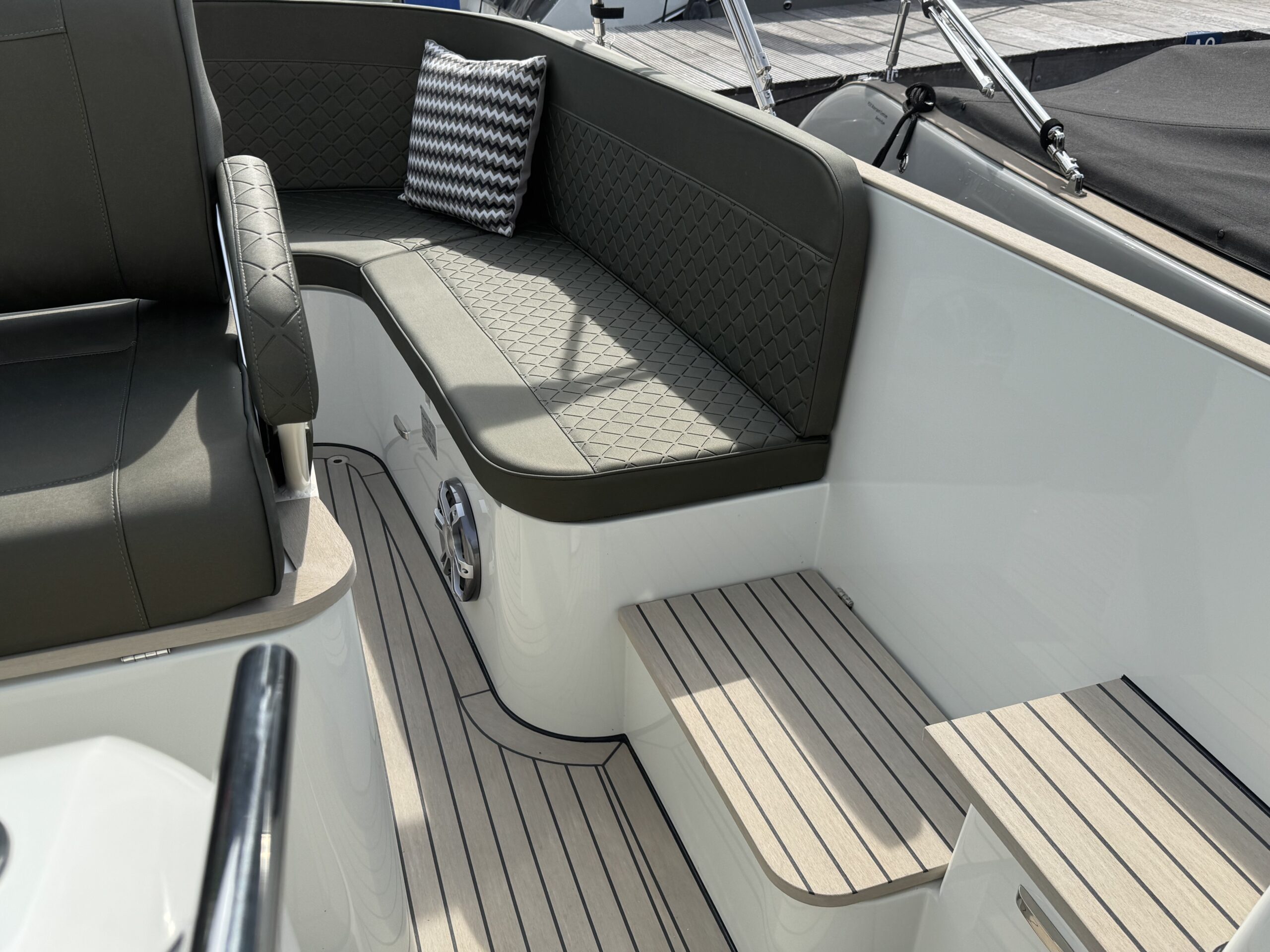 foto: 6 Antaris Seventy7 Sport