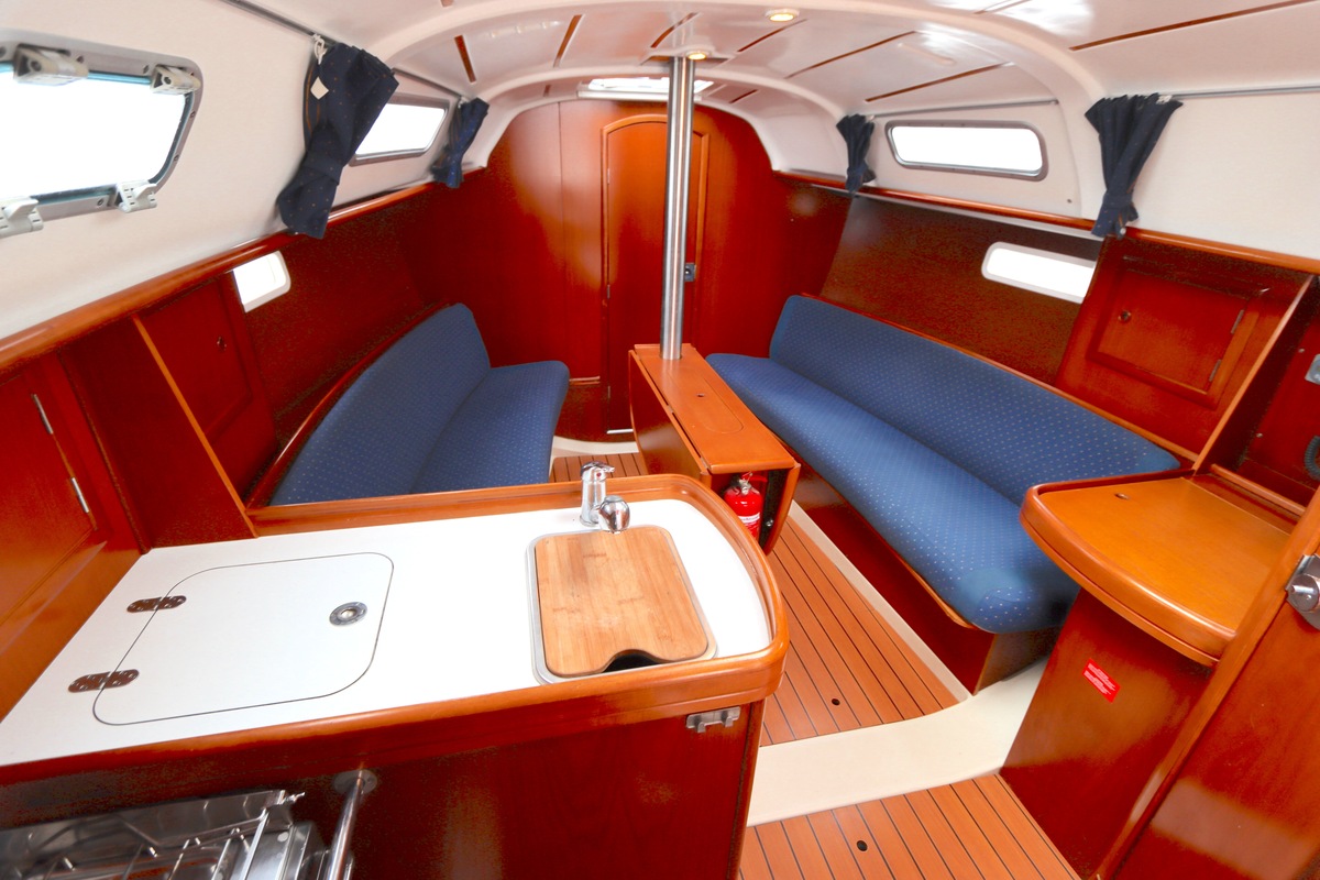 foto: 15 Beneteau Oceanis 311 Clipper
