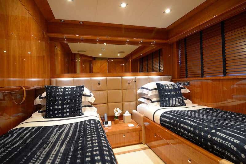 foto: 21 Sunseeker 30M