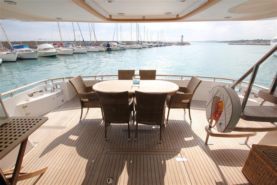 foto: 6 Fairline 78