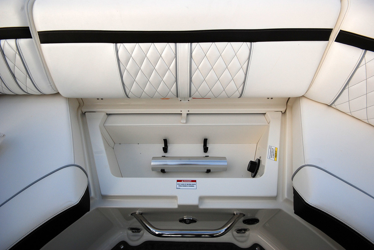 foto: 17 Sea Ray Sun Sport 250