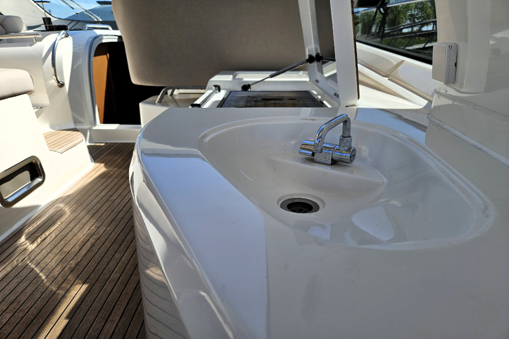 foto: 20 Bavaria 43 HT