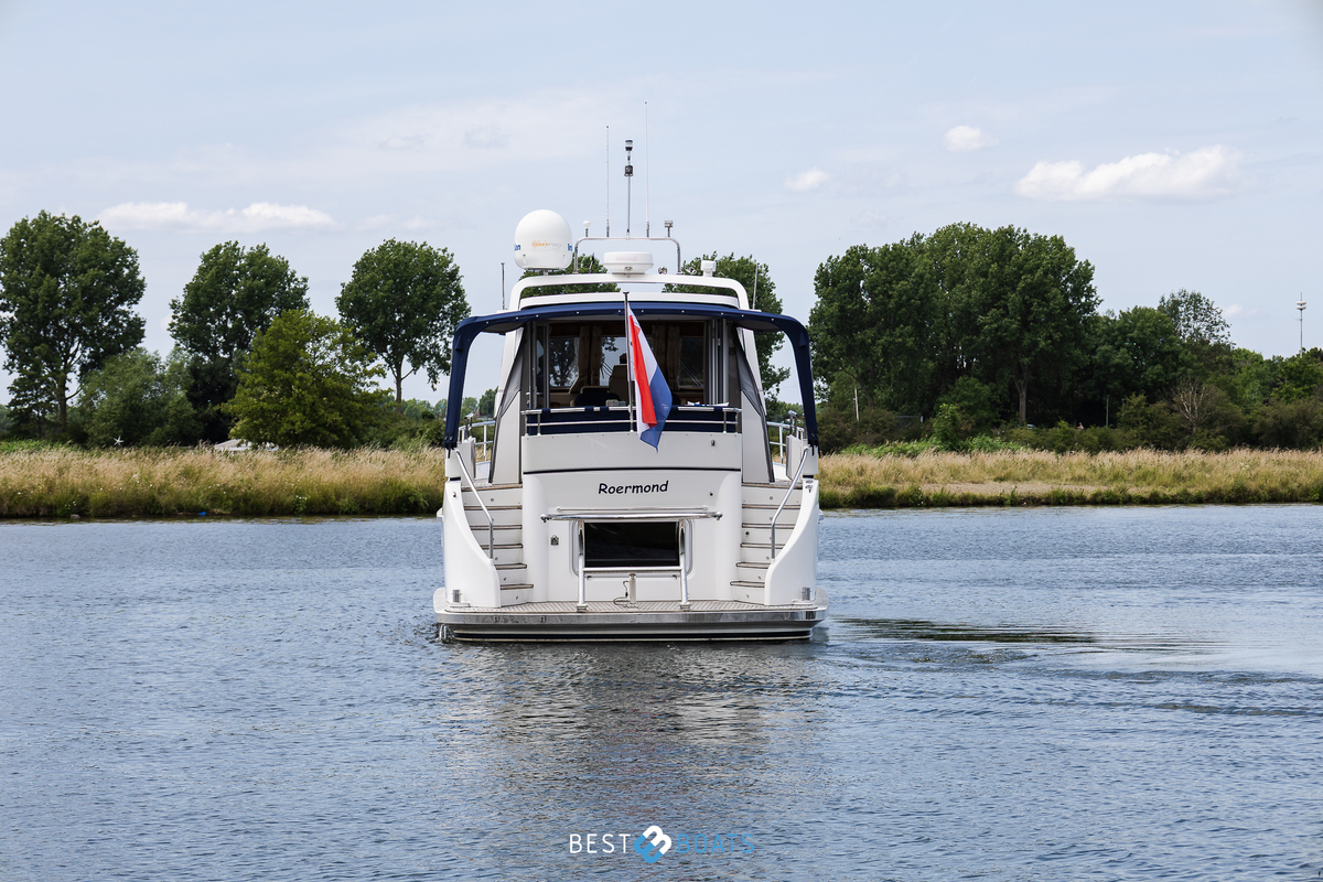 foto: 12 Van den Hoven Exclusive 1600
