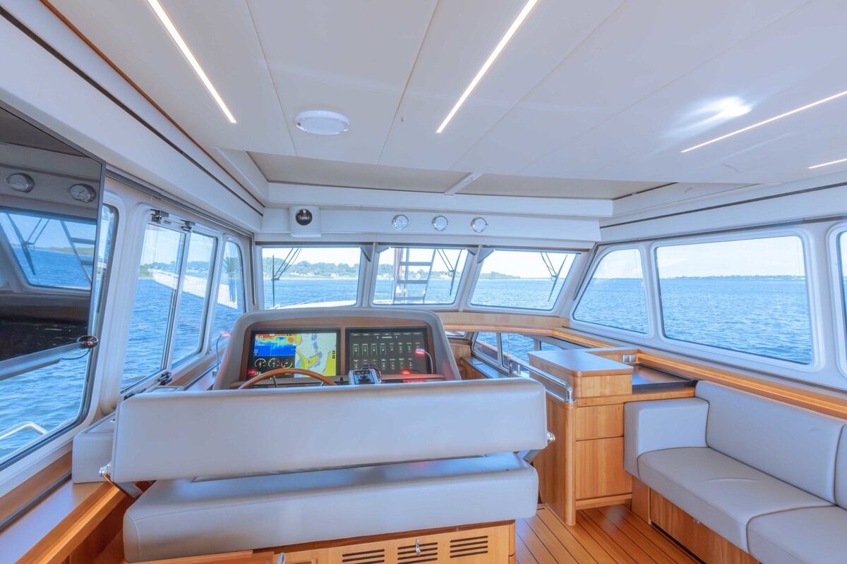 foto: 33 Linssen Grand Sturdy 590 AC Wheelhouse L-Class