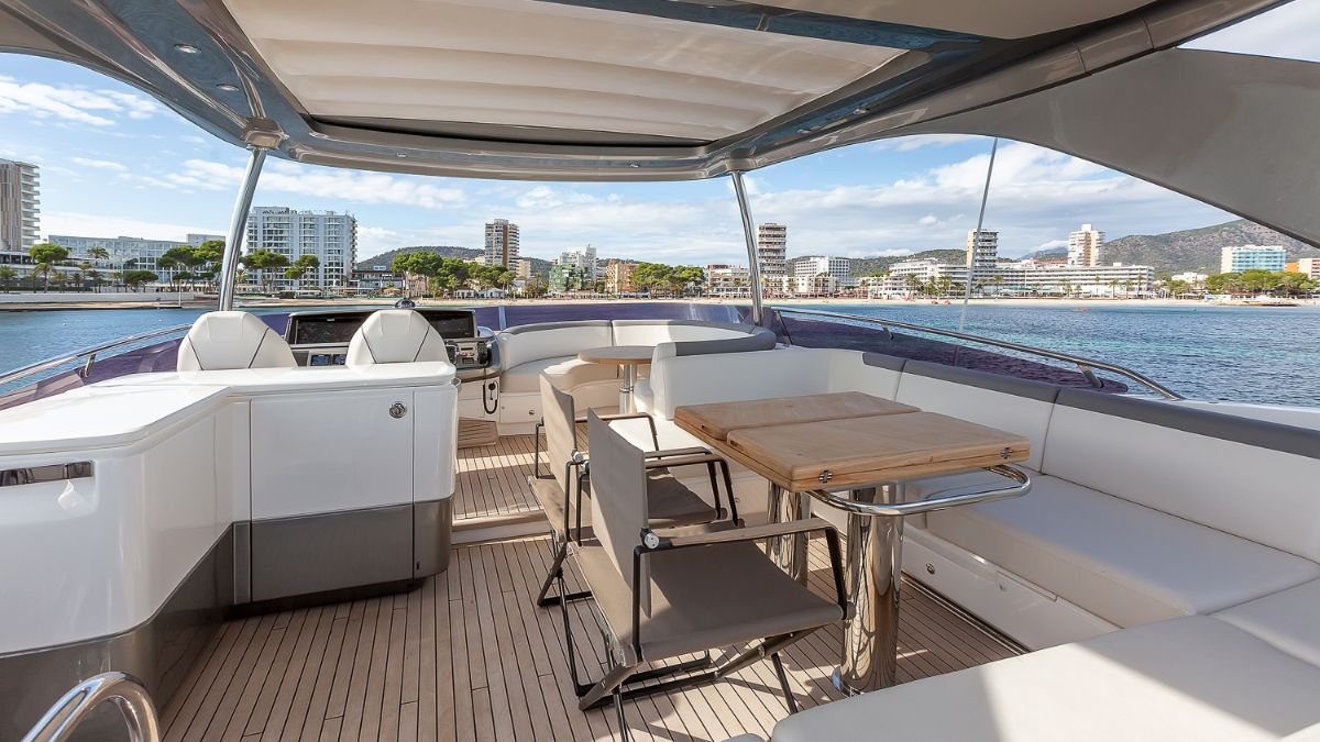 foto: 5 Princess F 62