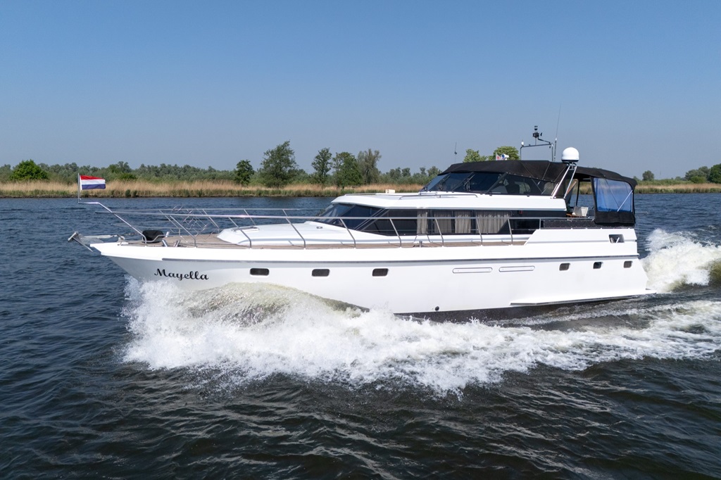 foto: 9 Valk Vitesse 48