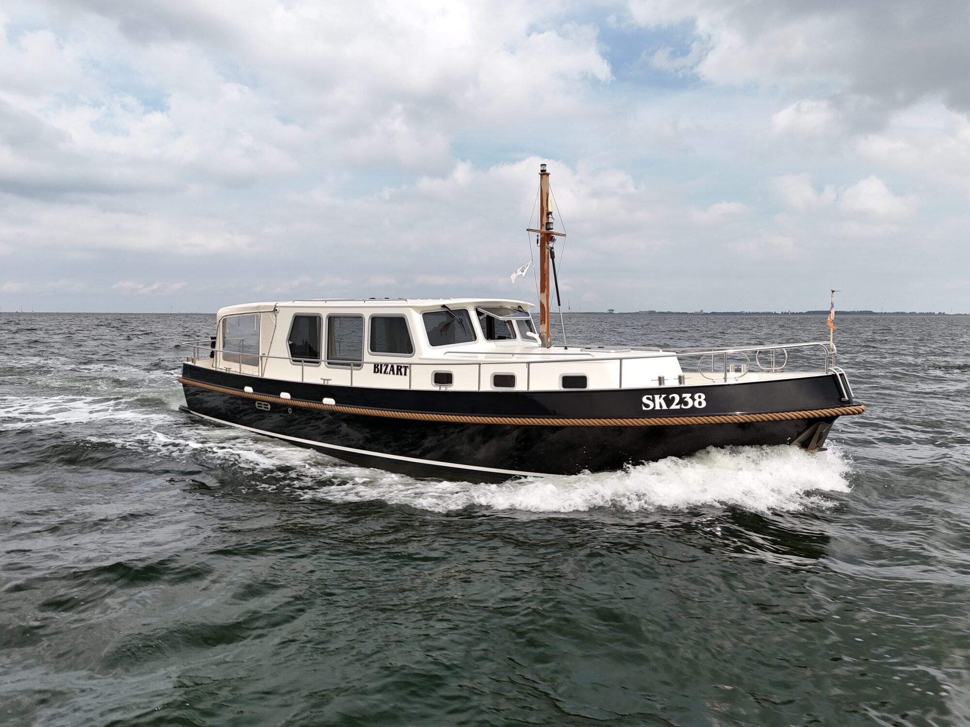 foto: 6 SK SK Kotter 12.50 Sedan